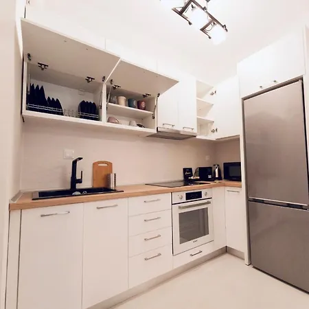 Antigonidon Square Appartement